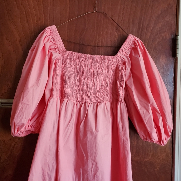 NWT SOKIE COLLECTIVE Puff Sleeve Light Pink Smoked Midi Pleated Dress size M - Picture 6 of 16